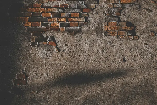 wall in poor condition